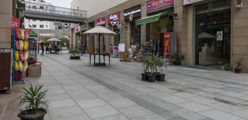 Vatika Town Square